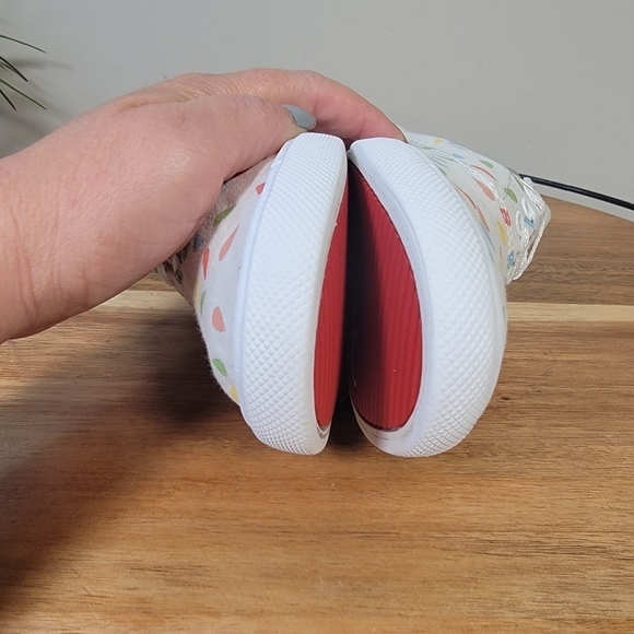 Bucketfeet Multi Color Rain Drop Print Canvas Sneakers Lace Up Size 6 - Picture 10 of 17